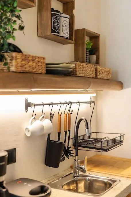 Stylish & Tiny Room-City Center Salonicco Appartamento